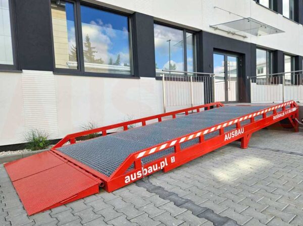 fixed loading ramp for warehouse