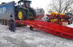 Mobile Ramps for Agricultural Machinery