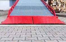 Fixed-Van-Docking-Ramp Fixed-Van-Docking-Ramp