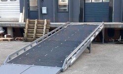 Fixed ramp (without horizontal platform) Fixed ramp (without horizontal platform)