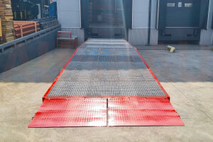 loading platforms