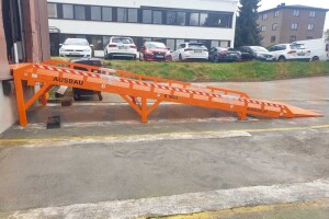 stationary yard loading ramp