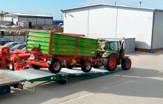 Mobile Loading Ramps for Agricultural Machinery