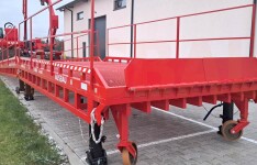 mobile loading ramp