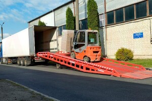 rampa-movil-de-carga-y-descarga-ausbau-galerie