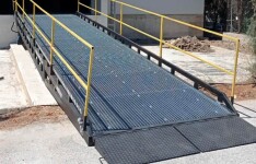 AUSBAU loading dock ramp