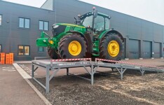 Stationary-loading-ramps Stationary-loading-ramps